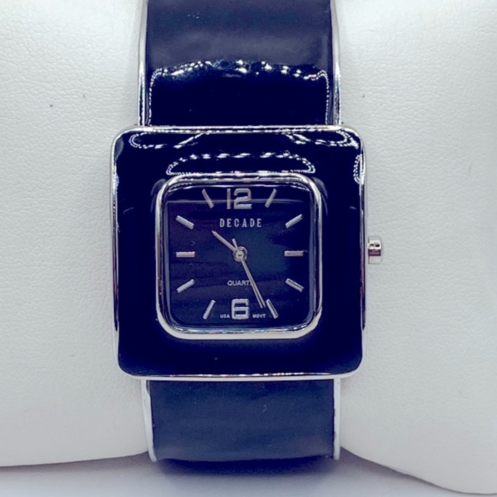 Working! Decade Chunky Enamel Cuff Bracelet Watch